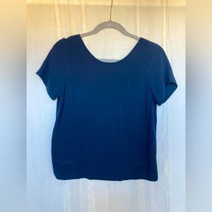Abercrombie & Fitch buttoned back blouse